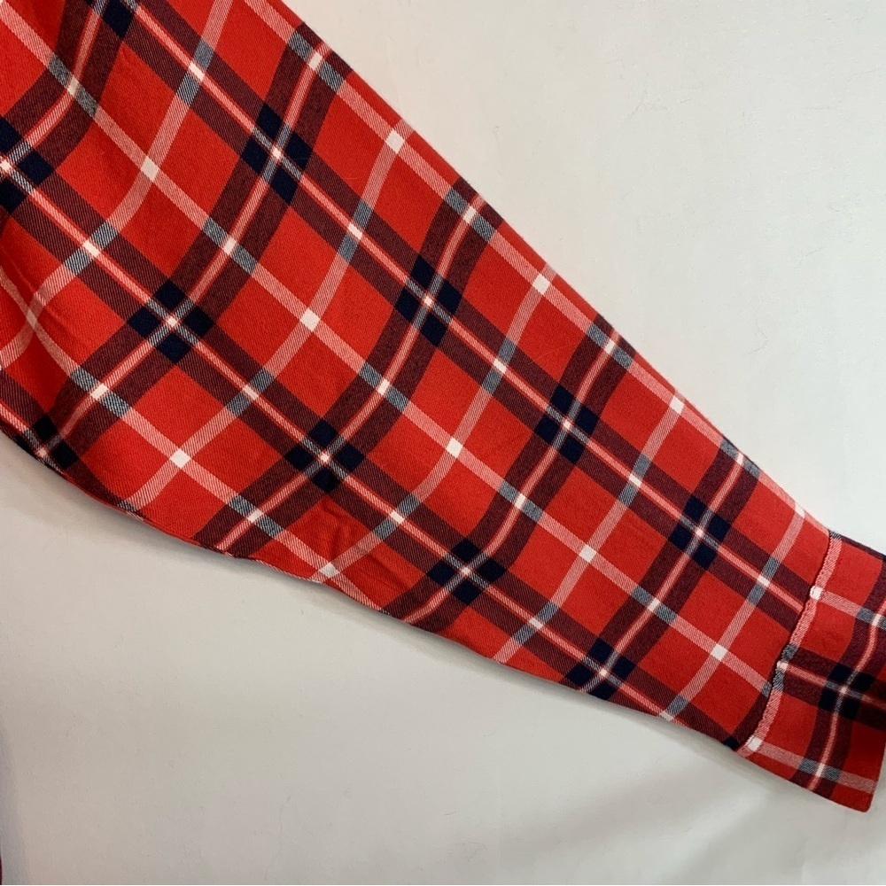 Levi’s Red and Navy Plaid Button-Up Shirt Relaxed Fit, Size L - Picture 6 of 8